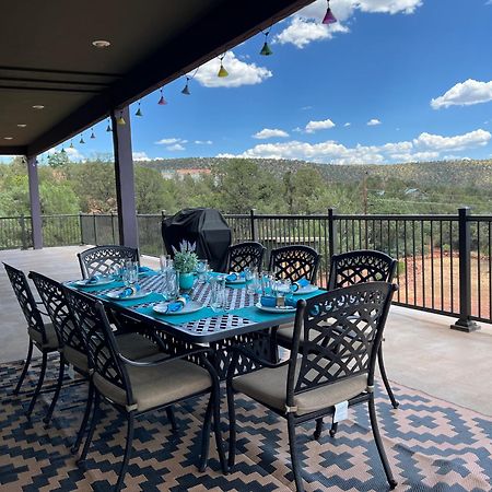Close To Fresh Creek! Sleeps 12 ~ Amazing Views W/Serene Open Space ~ Hot Tub + Game Room ~ Trails Outside Sedona Dış mekan fotoğraf